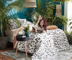 Real Living End Table With Bluetooth Speaker & USB Port -DHP SHOP 810513609 31