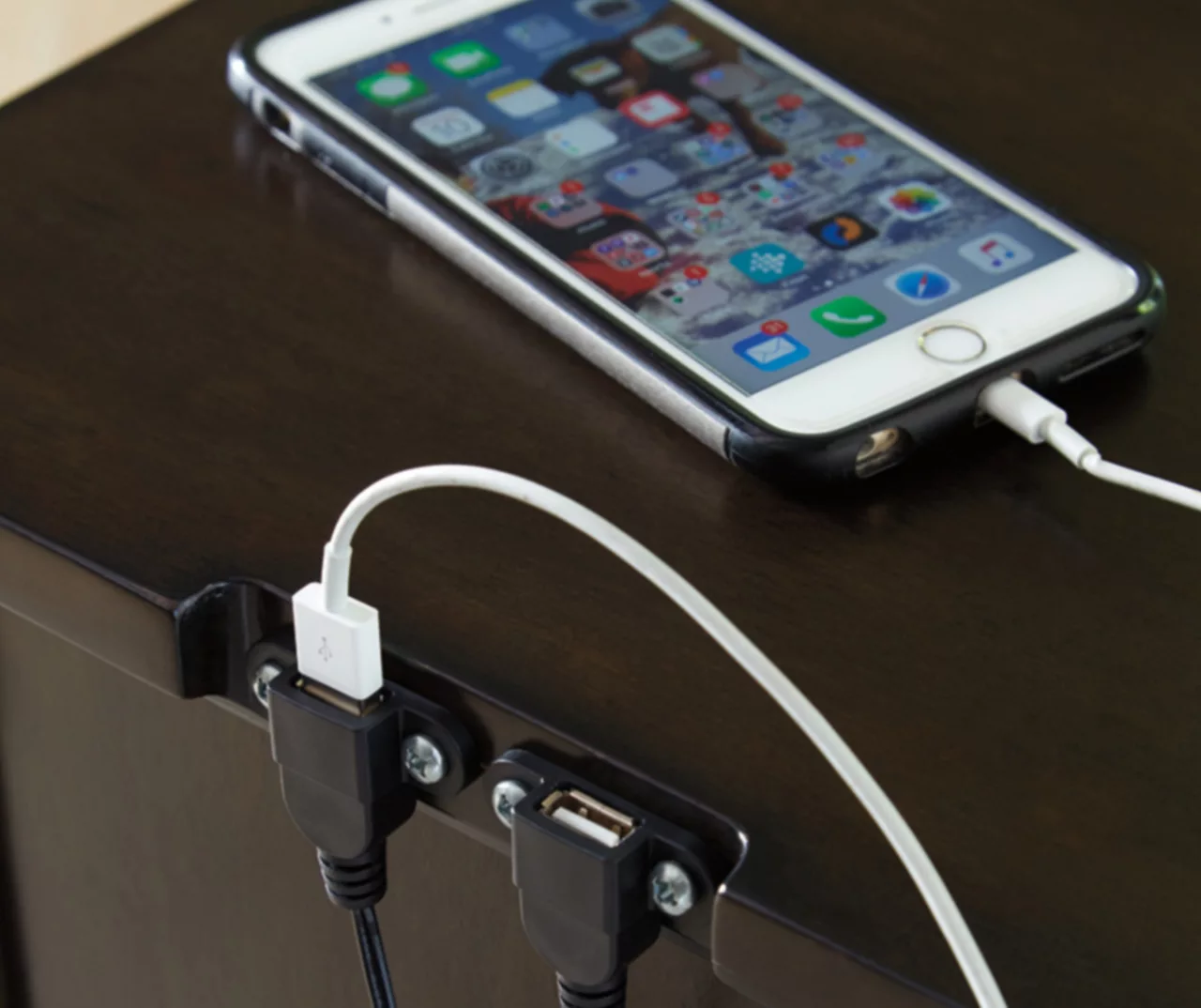 Signature Design By Ashley Marnville Accent Table With USB Ports 5 Signature Design By Ashley Marnville Accent Table With USB Ports - Image 5