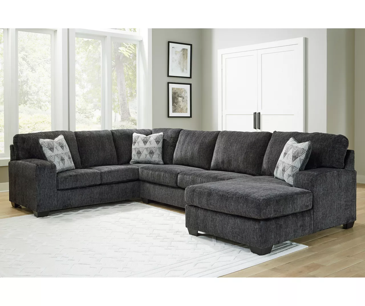 Broyhill Hollyview Shadow 3-Piece Sectional 2 Broyhill Hollyview Shadow 3-Piece Sectional - Image 2